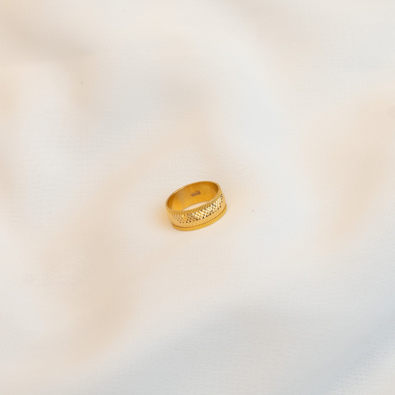 بدلة صب ٣،٧٦ غرام