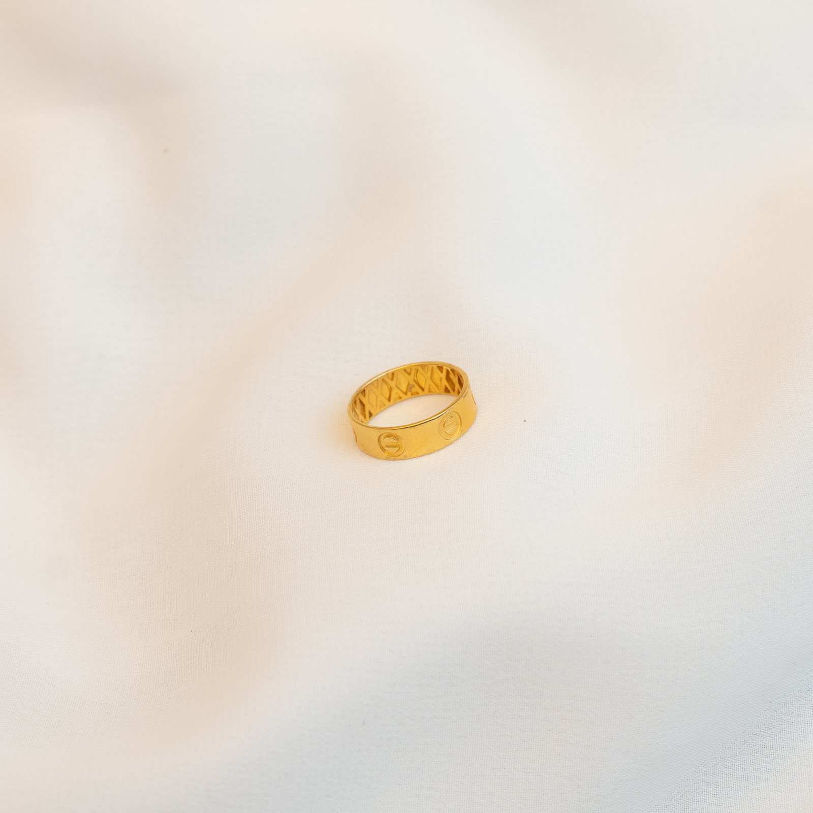 بدلة كارتير ٢،٦٤ غرام