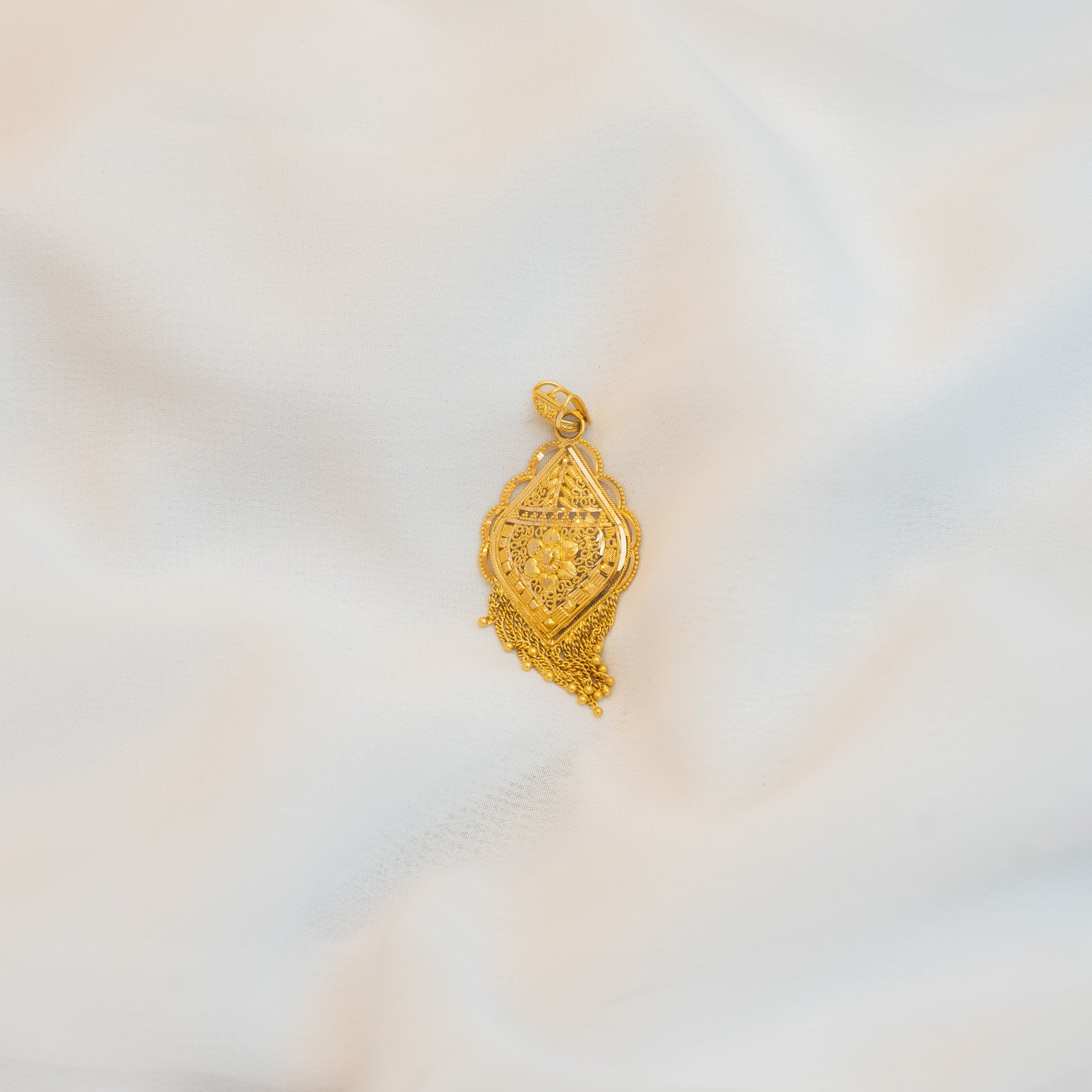 تعليقة بحريني ٩،٥٠ غرام