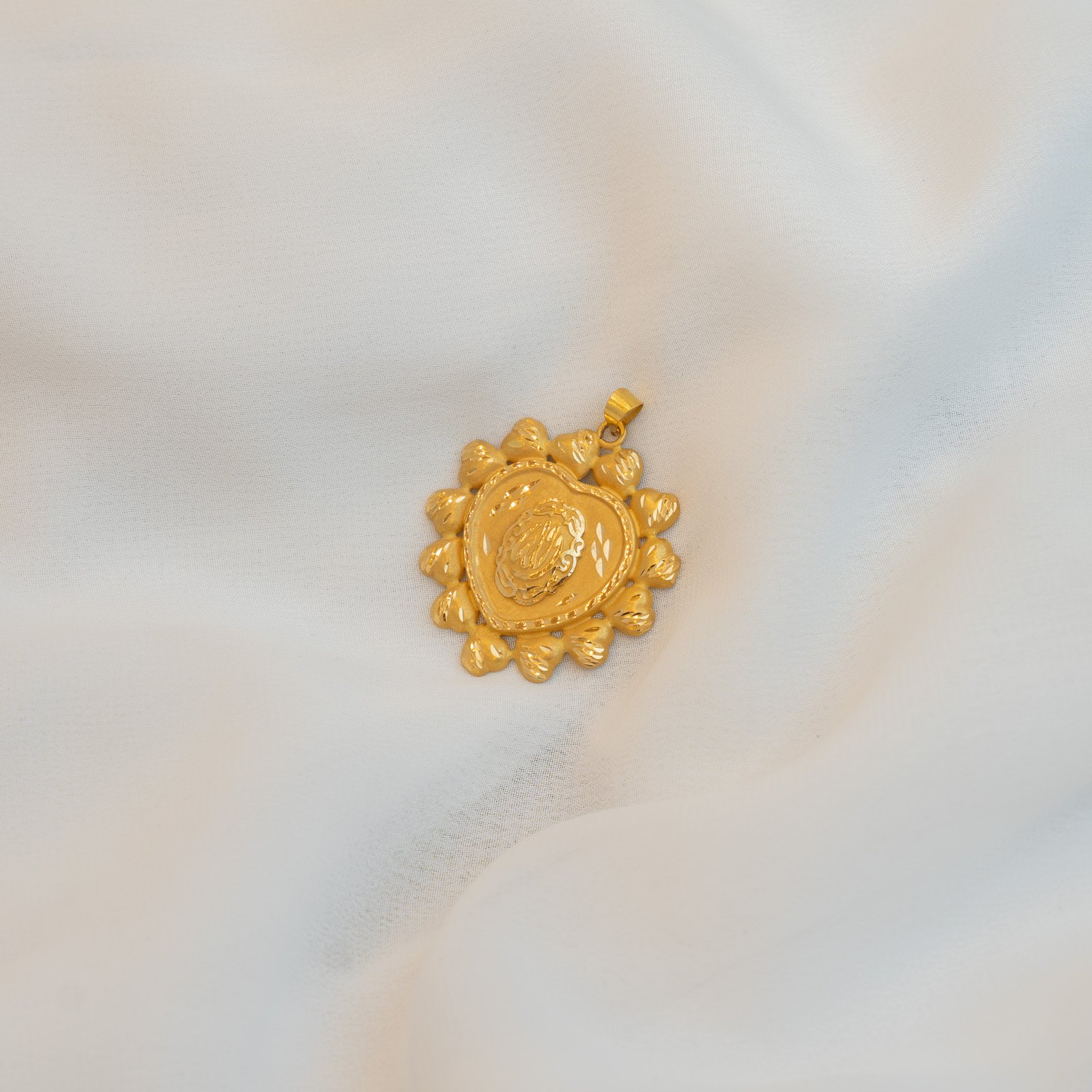 تعليقة محلي ٦،٤٩ غرام