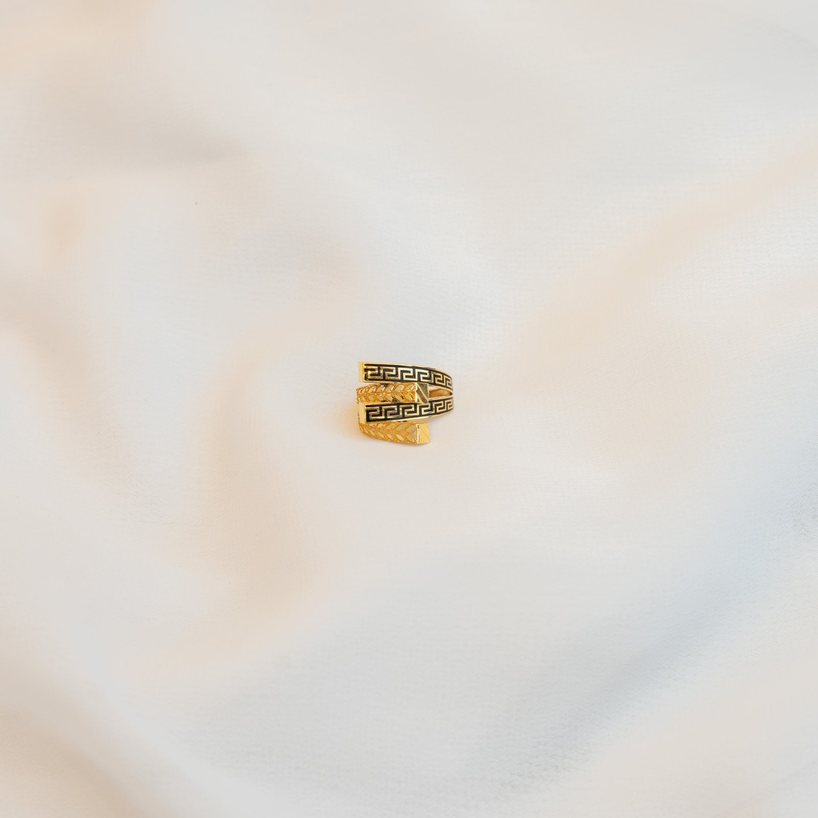 خاتم فرساتشي ٤،٣٤