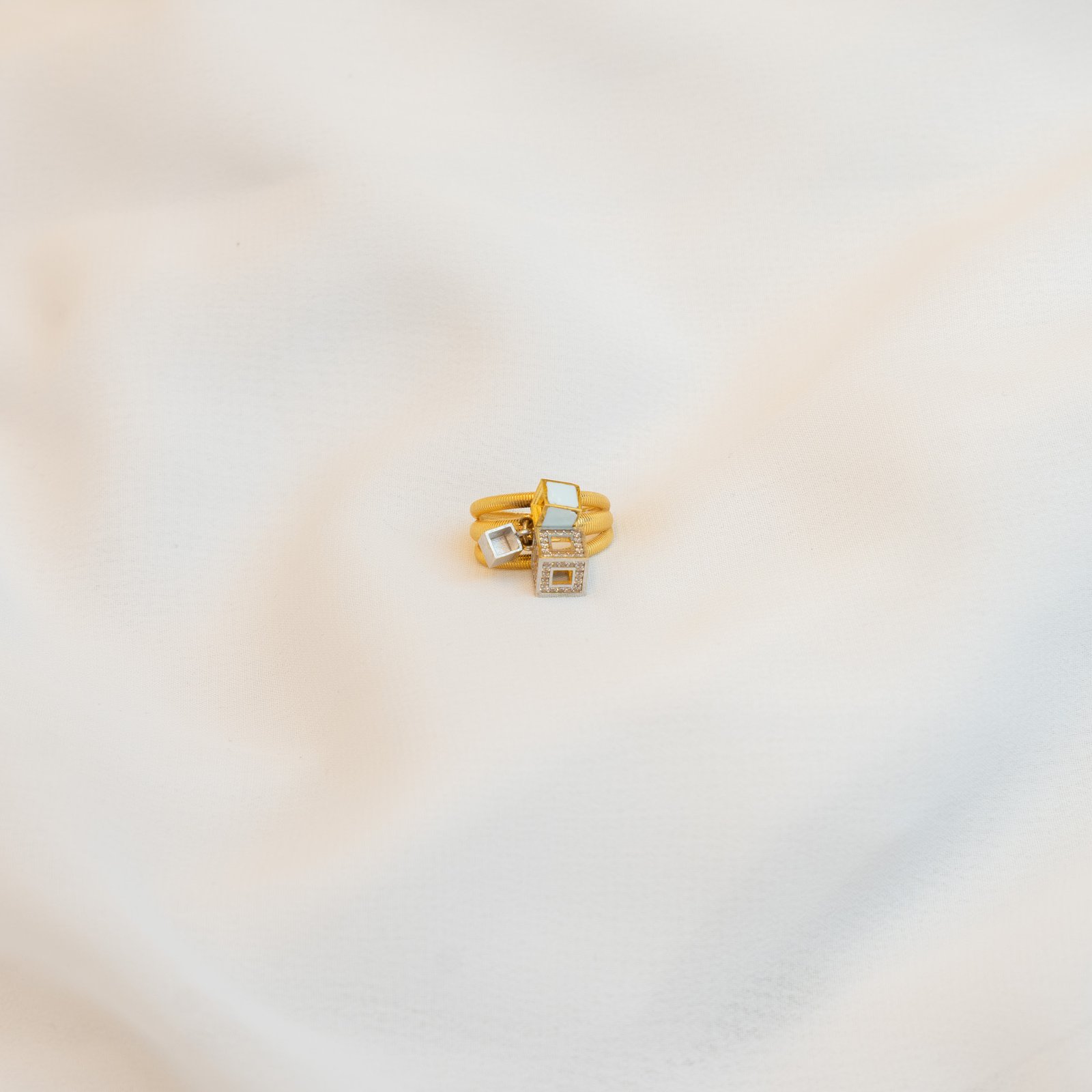 خاتم مربععات ٨،٥٢ غرام