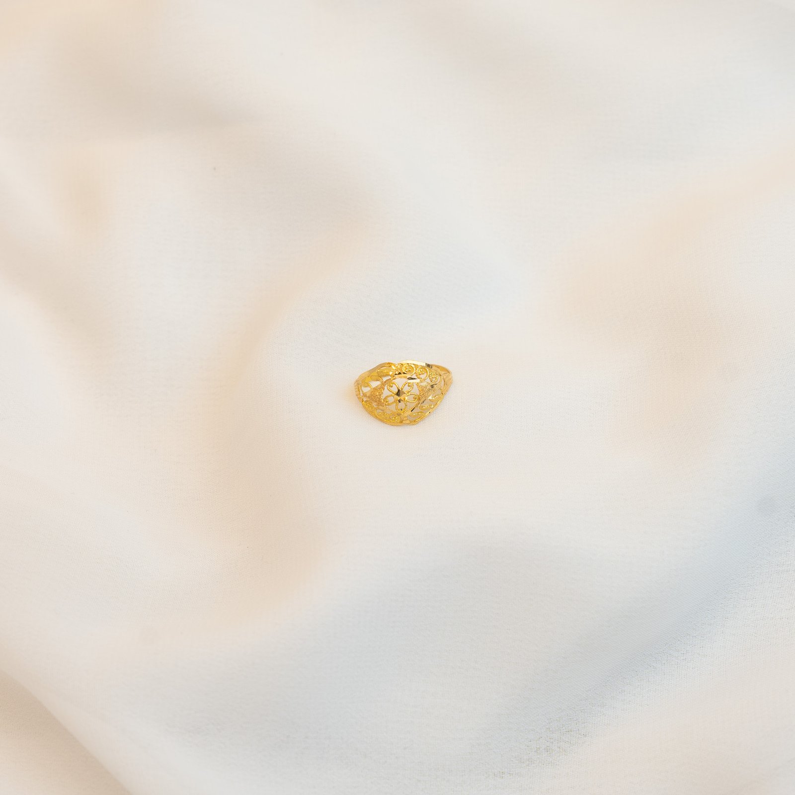 خاتم وردة ١،٨٨ غرام