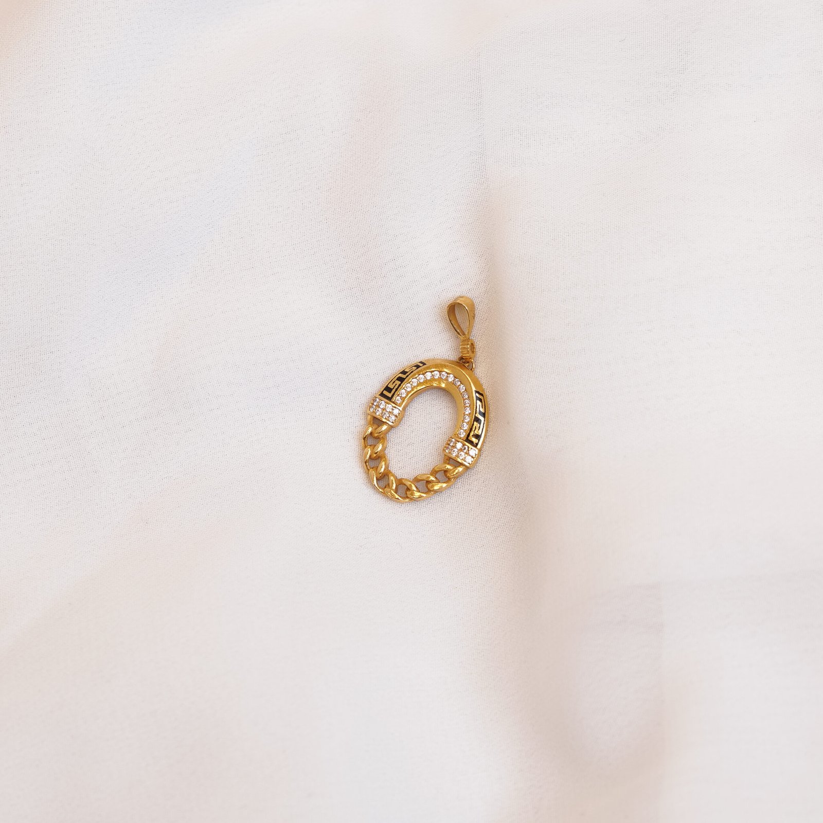 تعليقة فيرساتشي 419 غرام