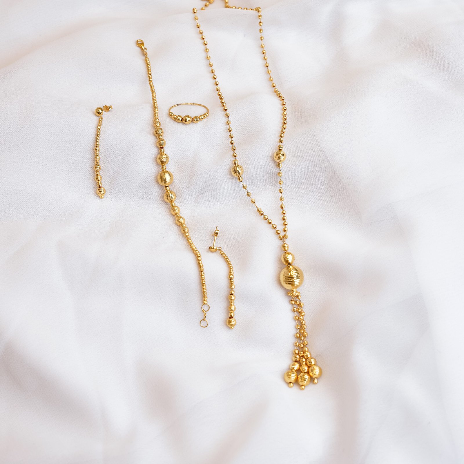 طقم كويتي 1727 غرام