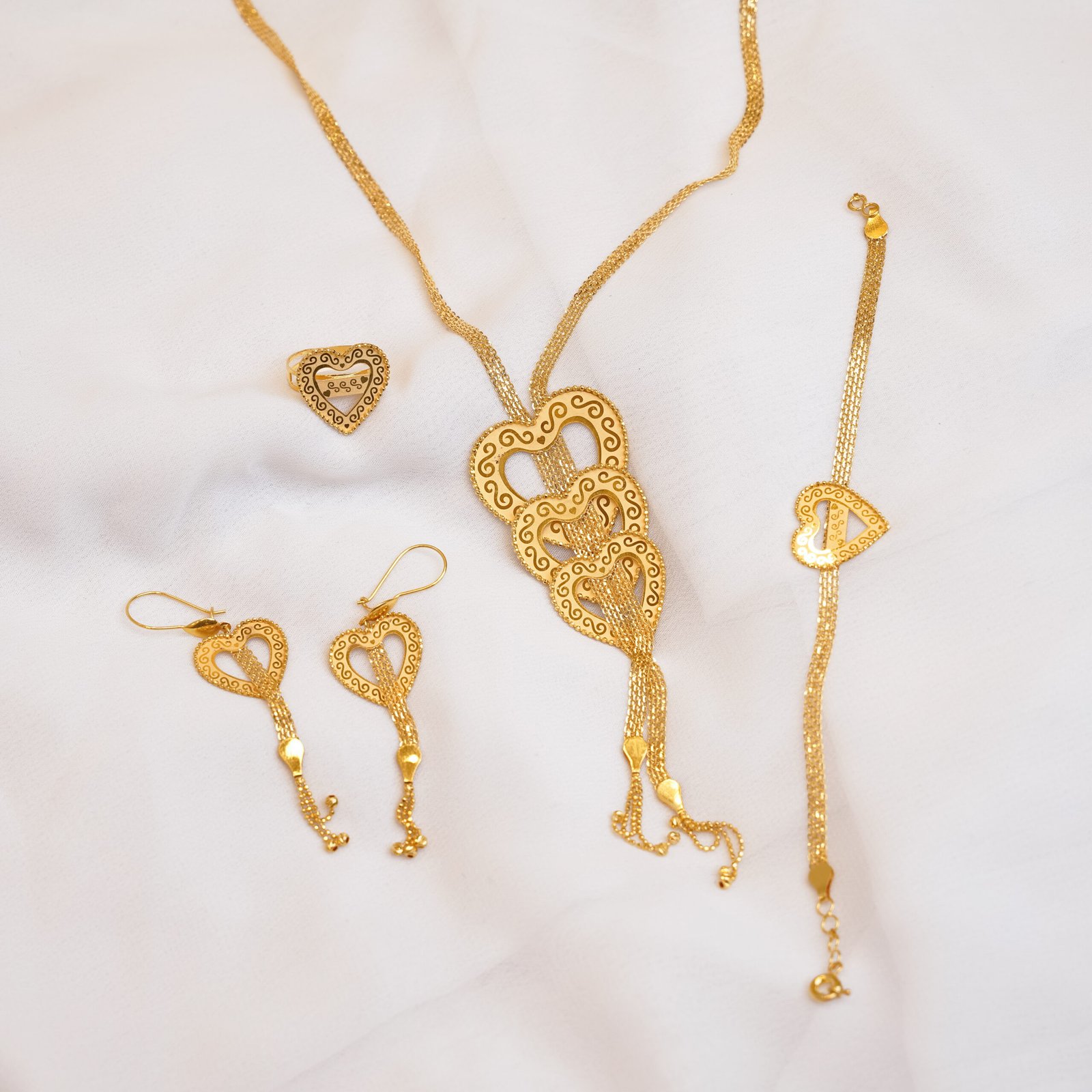 طقم كويتي 3299 غرام